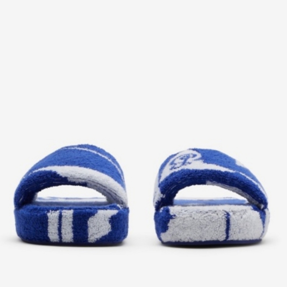 Burberry Blue/White Knight IP Pattern Fabric Slippers on Rubber Sole - Picture 5 of 9